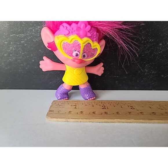 McDonald's Princess Poppy Troll Happy Meal Toy - Picture 8 of 10